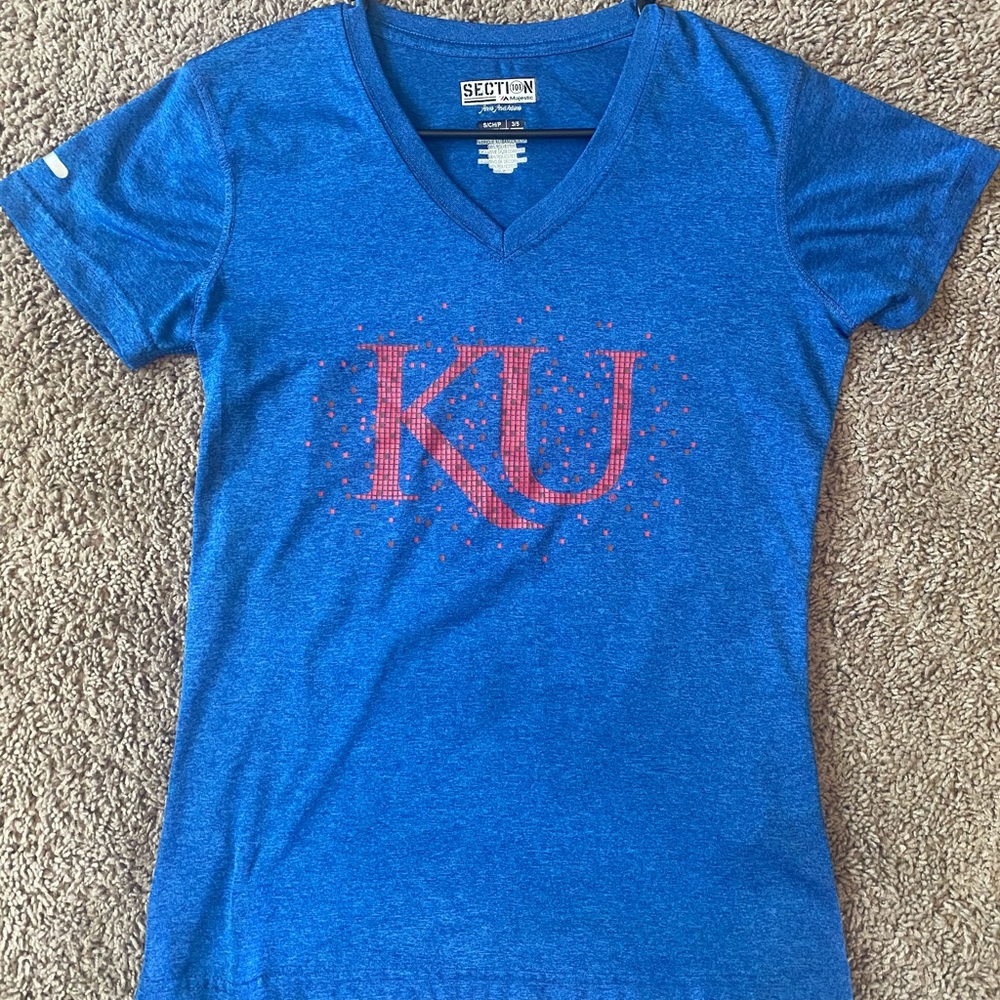 KU tshirt size Small